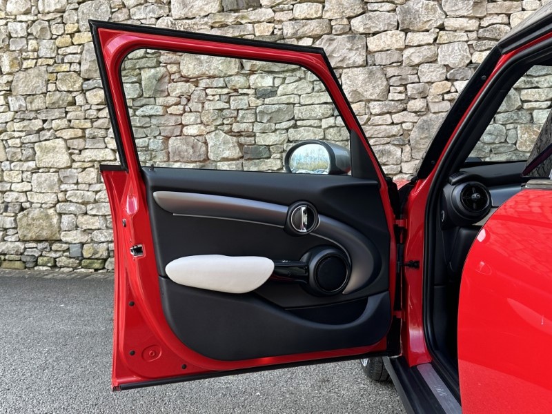 Used MINI Hatch 2023 for sale - 78028137: Photo 29