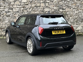 Used MINI Cooper 2024 for sale - 78670564: Photo