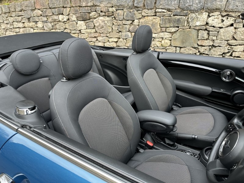 Used MINI Convertible 2021 for sale - 77607072: Photo 31