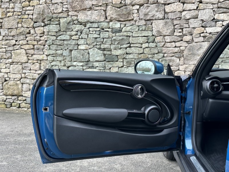 Used MINI Convertible 2021 for sale - 77607072: Photo 38