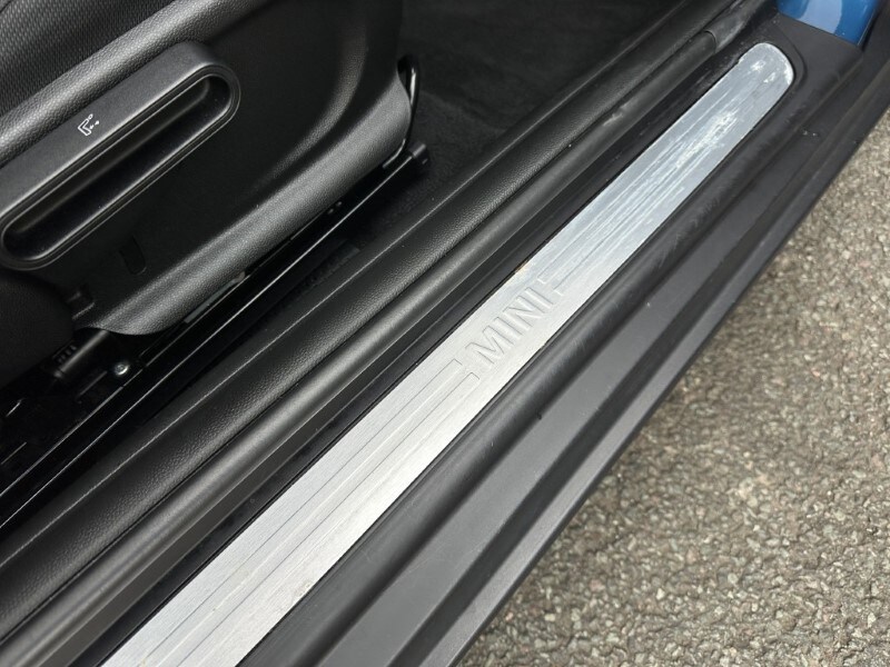 Used MINI Convertible 2021 for sale - 77607072: Photo 61