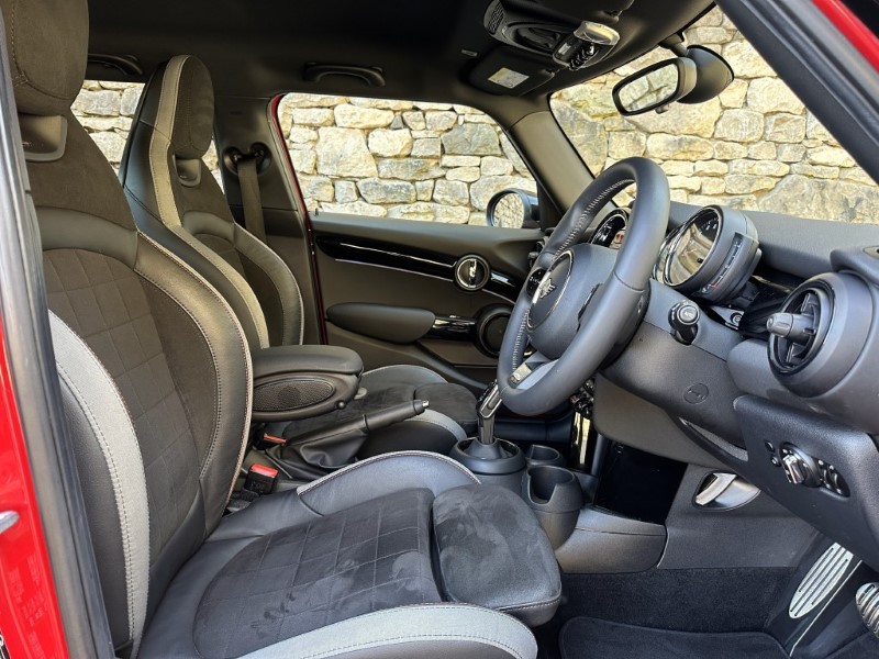 Used MINI Hatch 2022 for sale - 77934550: Photo 11