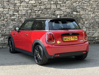 Used MINI Hatch 2023 for sale - 79251632: Photo