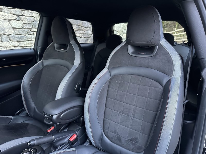 Used MINI Hatch 2023 for sale - 76982478: Photo 31