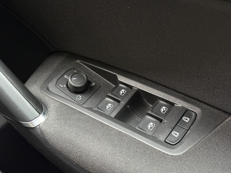 Used Volkswagen Touran 2024 for sale - 77616213: Photo 59