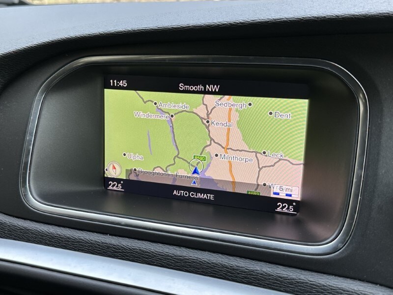 Used Volvo V40 2018 for sale - 77033019: Photo 21