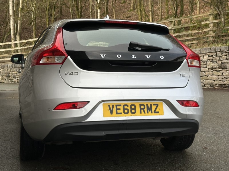 Used Volvo V40 2018 for sale - 77033019: Photo 32