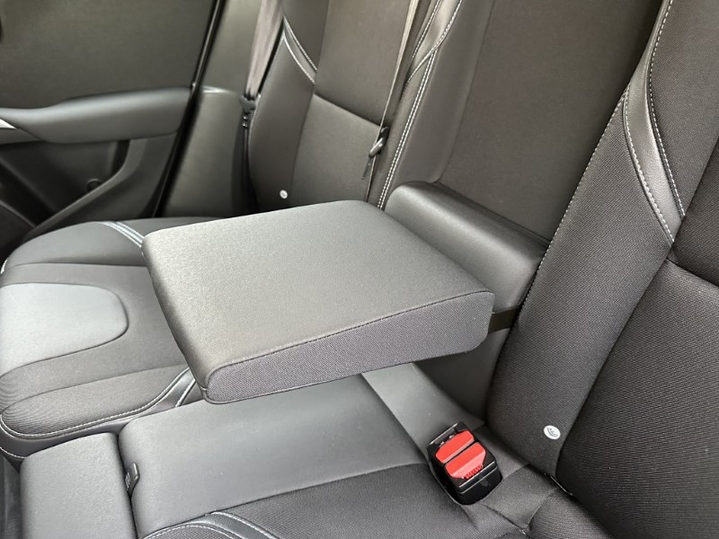 Used Volvo V40 2018 for sale - 77033019: Photo 41