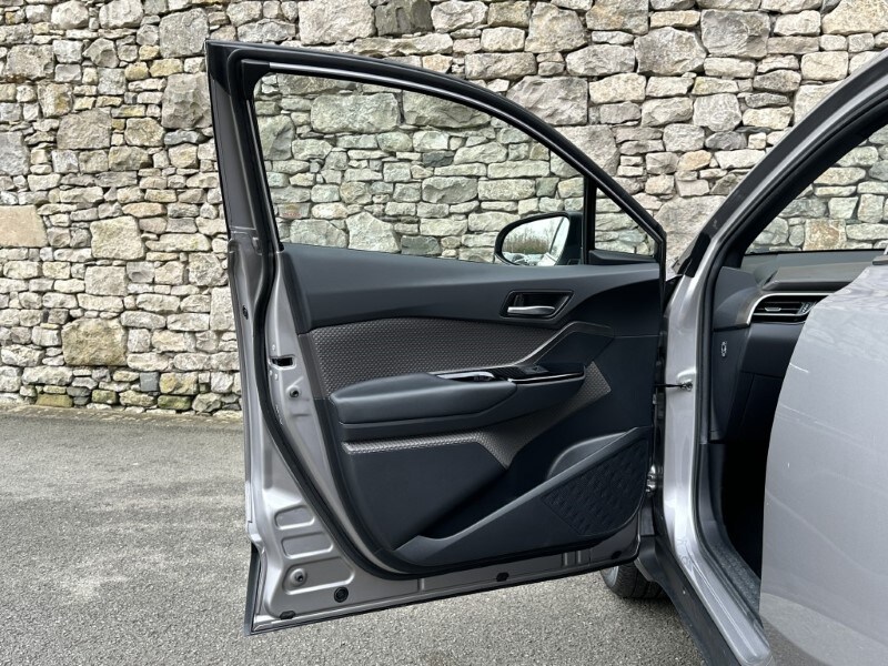 Used Toyota C-HR 2020 for sale - 77607066: Photo 26