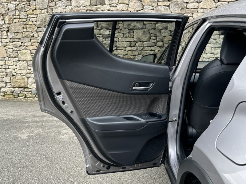 Used Toyota C-HR 2020 for sale - 77607066: Photo 33