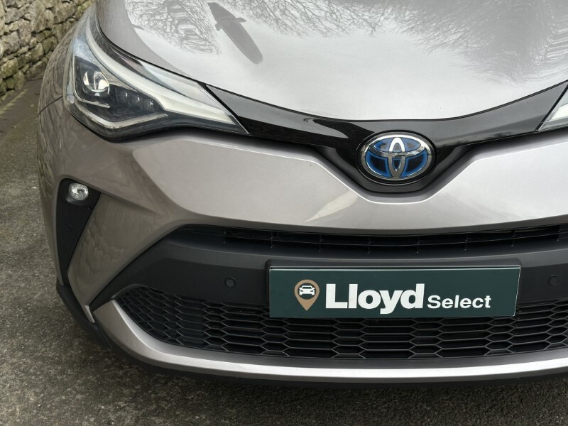 Used Toyota C-HR 2020 for sale - 77607066: Photo 61