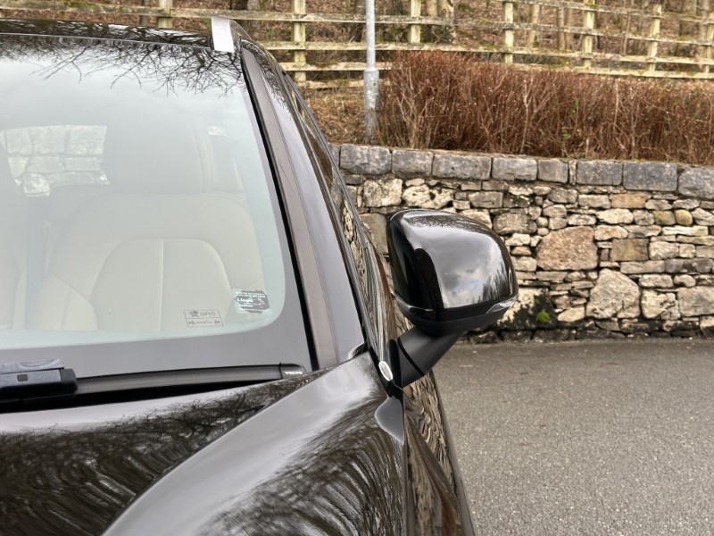 Used Volvo XC40 2020 for sale - 77310642: Photo 26