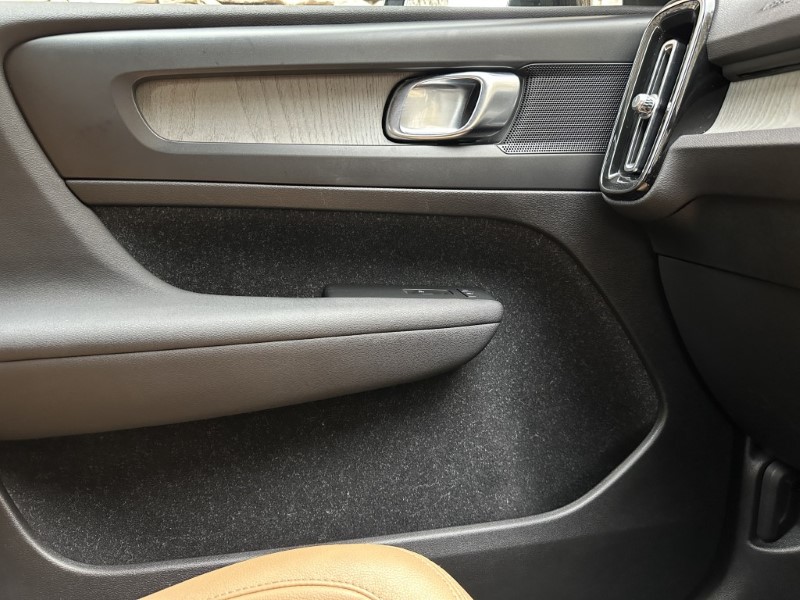 Used Volvo XC40 2020 for sale - 77310642: Photo 28