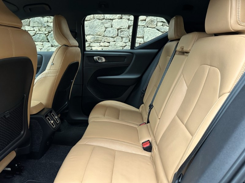 Used Volvo XC40 2020 for sale - 77310642: Photo 36