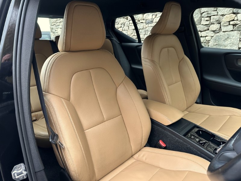 Used Volvo XC40 2020 for sale - 77310642: Photo 51