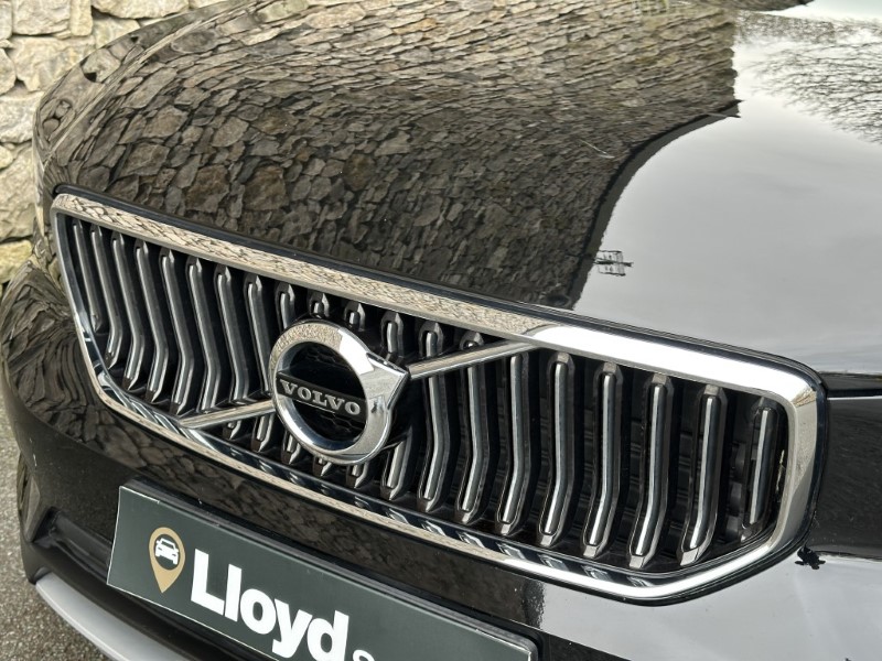 Used Volvo XC40 2020 for sale - 77310642: Photo 63