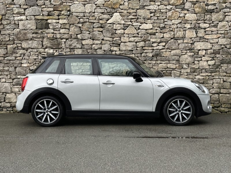 Used MINI Hatch 2019 for sale - 77918099: Photo 3