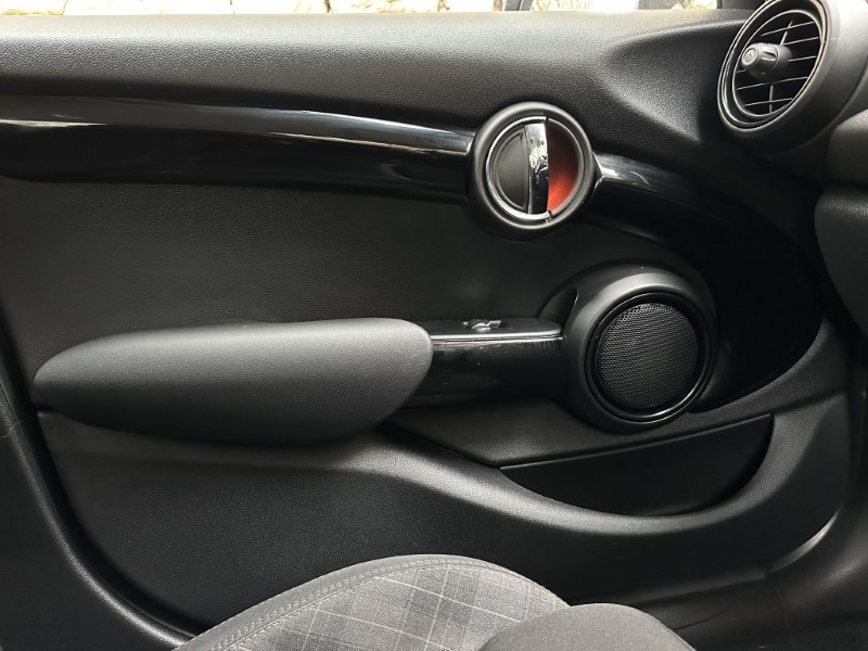 Used MINI Hatch 2019 for sale - 77918099: Photo 31