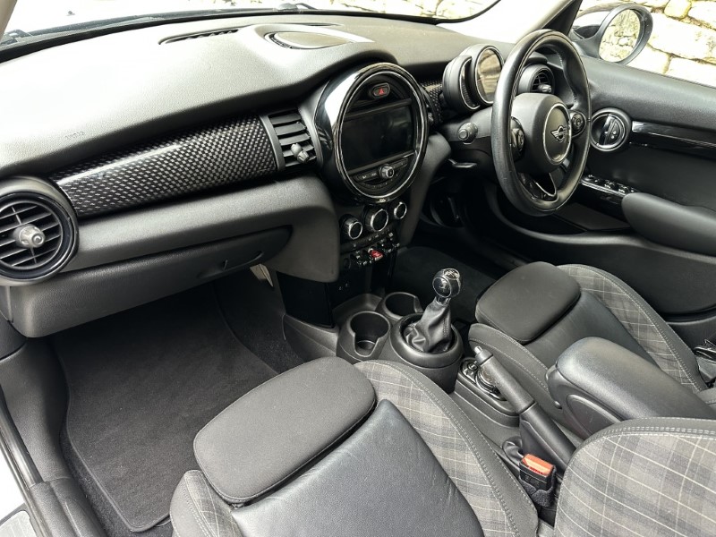 Used MINI Hatch 2019 for sale - 77918099: Photo 7