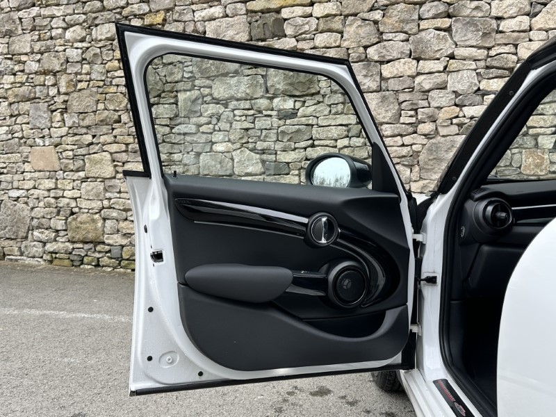 Used MINI Hatch 2023 for sale - 78014771: Photo 32