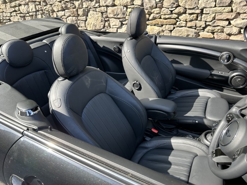 Used MINI Convertible 2023 for sale - 78179950: Photo 36