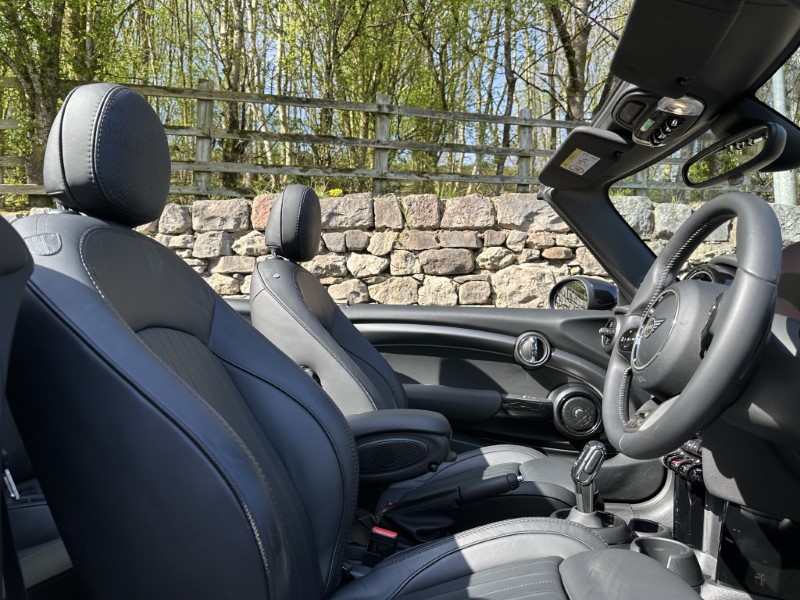 Used MINI Convertible 2023 for sale - 78179950: Photo 37