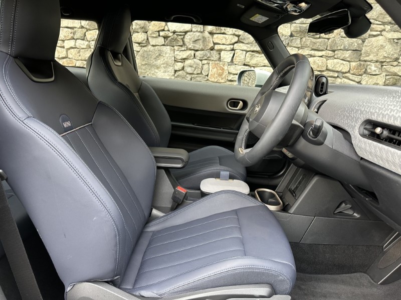 Used MINI Cooper 2024 for sale - 76980966: Photo 11