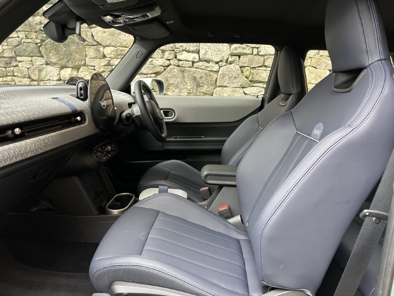 Used MINI Cooper 2024 for sale - 76980966: Photo 31