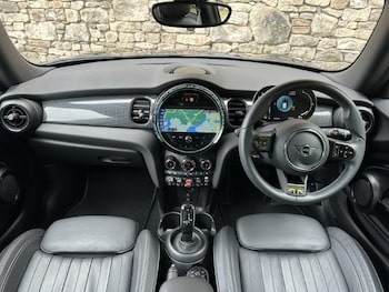 Used MINI Hatch 2023 for sale - 78825986: Photo