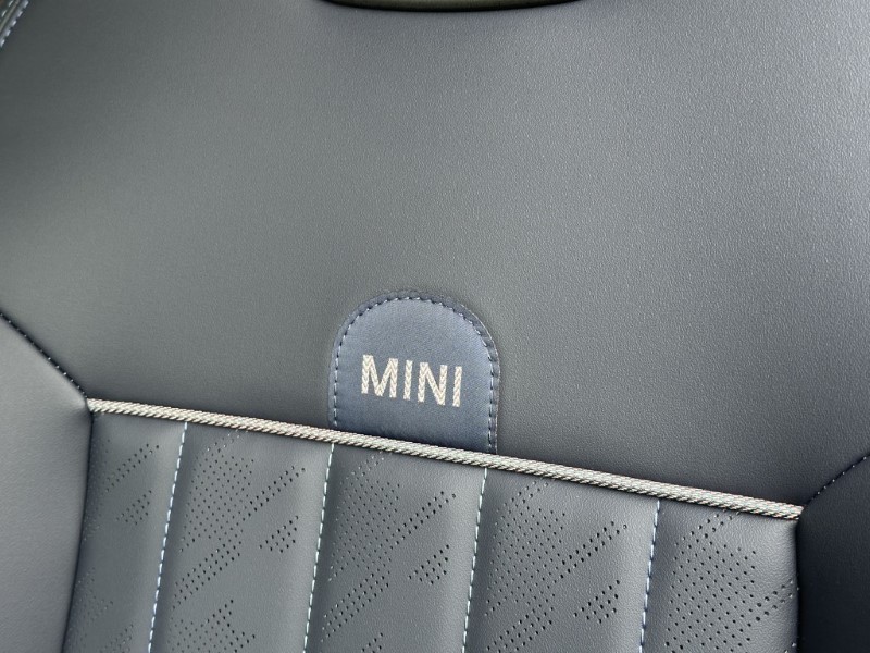 Used MINI Cooper 2025 for sale - 76981007: Photo 32