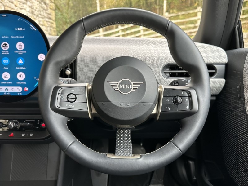 Used MINI Cooper 2025 for sale - 76981007: Photo 5