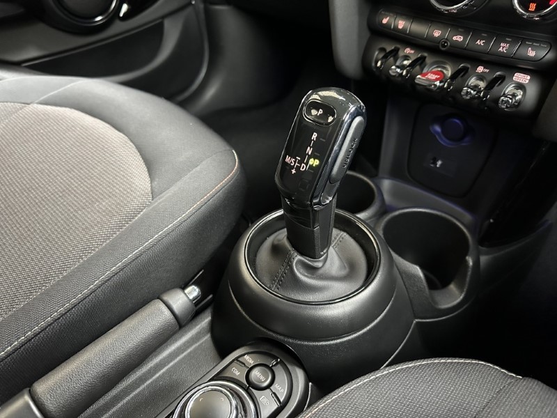 Used MINI Hatch 2023 for sale - 77918102: Photo 10