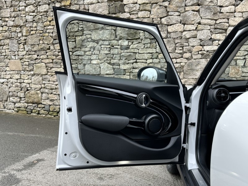 Used MINI Hatch 2023 for sale - 77918102: Photo 29