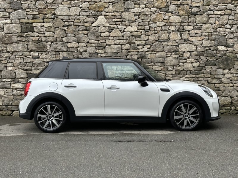 Used MINI Hatch 2023 for sale - 77918102: Photo 3