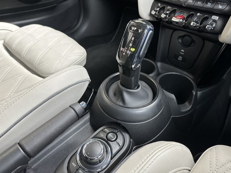 Used MINI Convertible 2023 for sale - 77903433: Photo 10