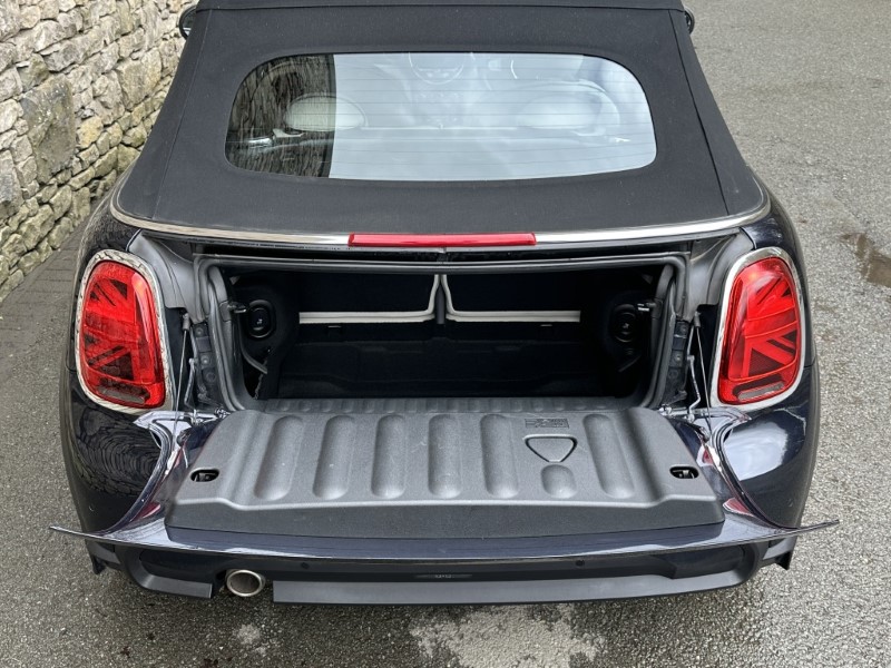 Used MINI Convertible 2023 for sale - 77903433: Photo 13