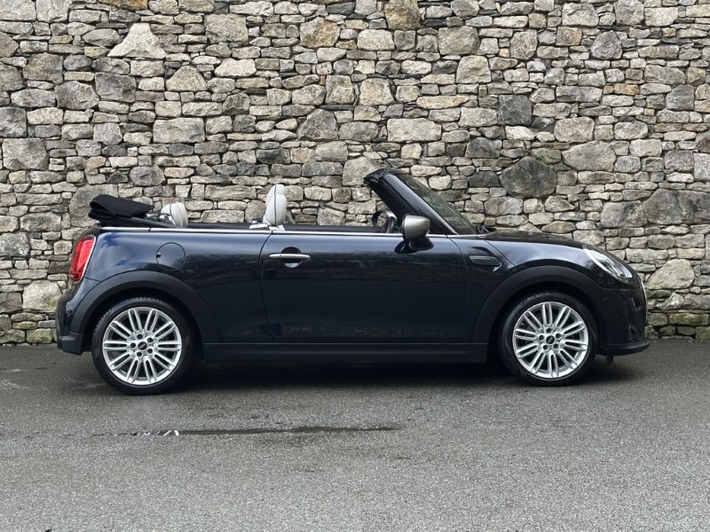Used MINI Convertible 2023 for sale - 77903433: Photo 3