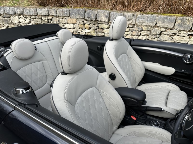 Used MINI Convertible 2023 for sale - 77903433: Photo 36