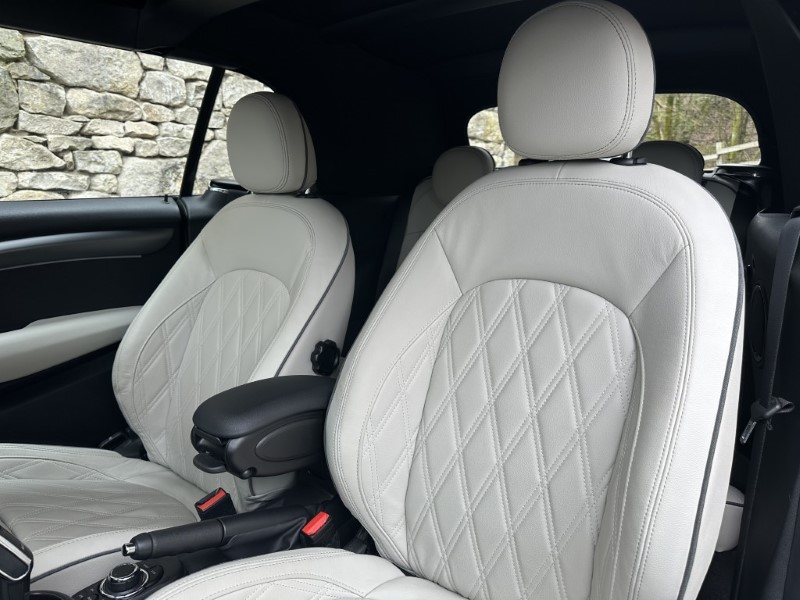 Used MINI Convertible 2023 for sale - 77903433: Photo 46