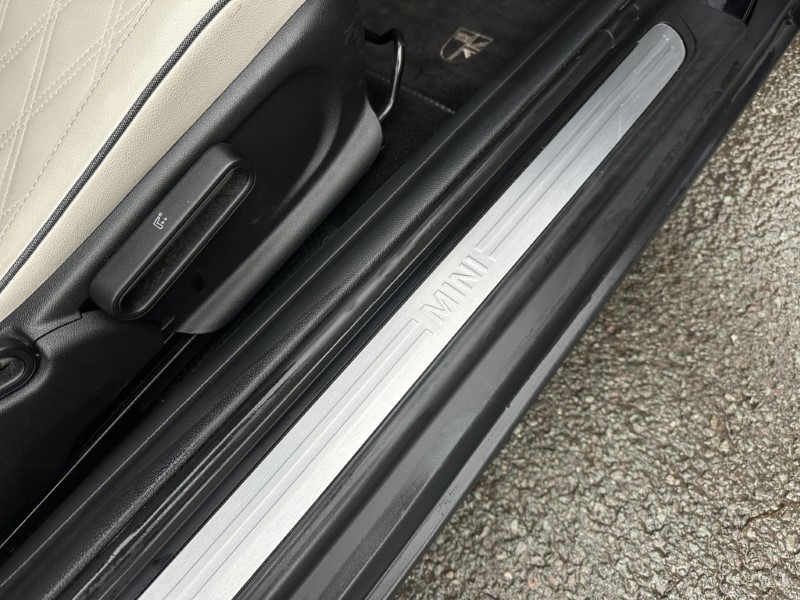 Used MINI Convertible 2023 for sale - 77903433: Photo 64