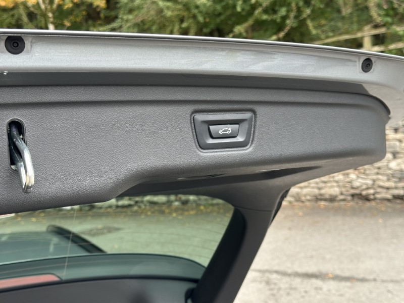 Used BMW 3 Series 2022 for sale - 76980877: Photo 44