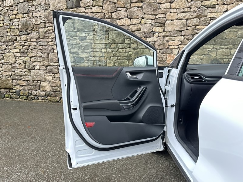 Used Ford Puma 2023 for sale - 76982256: Photo 23