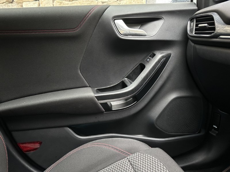 Used Ford Puma 2023 for sale - 76982256: Photo 24