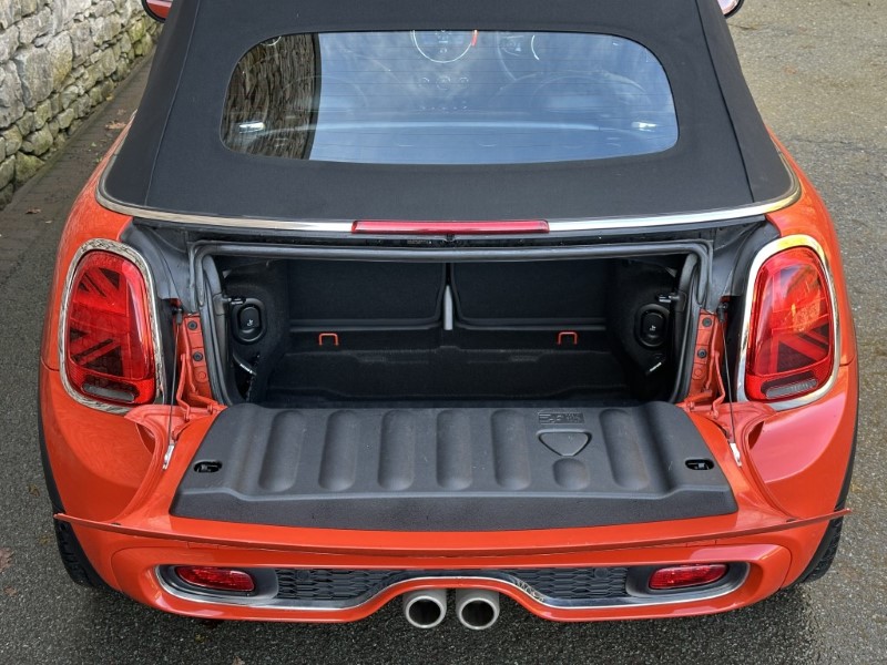 Used MINI Convertible 2019 for sale - 76981944: Photo 13