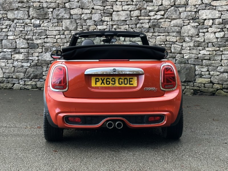 Used MINI Convertible 2019 for sale - 76981944: Photo 15