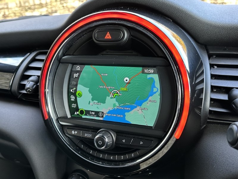 Used MINI Convertible 2019 for sale - 76981944: Photo 21