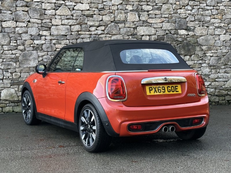 Used MINI Convertible 2019 for sale - 76981944: Photo 29