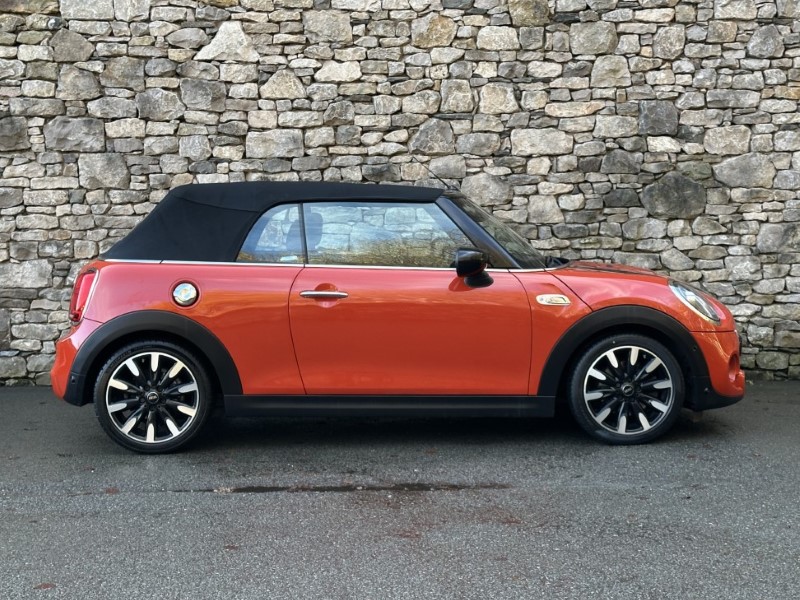 Used MINI Convertible 2019 for sale - 76981944: Photo 30