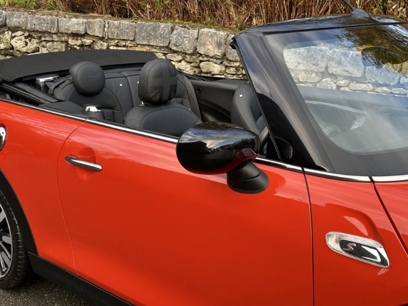 Used MINI Convertible 2019 for sale - 76981944: Photo 34