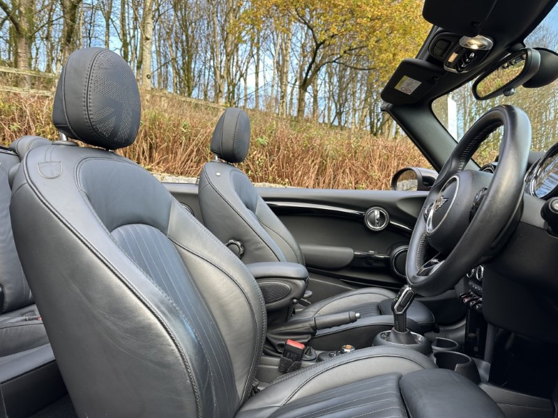 Used MINI Convertible 2019 for sale - 76981944: Photo 36